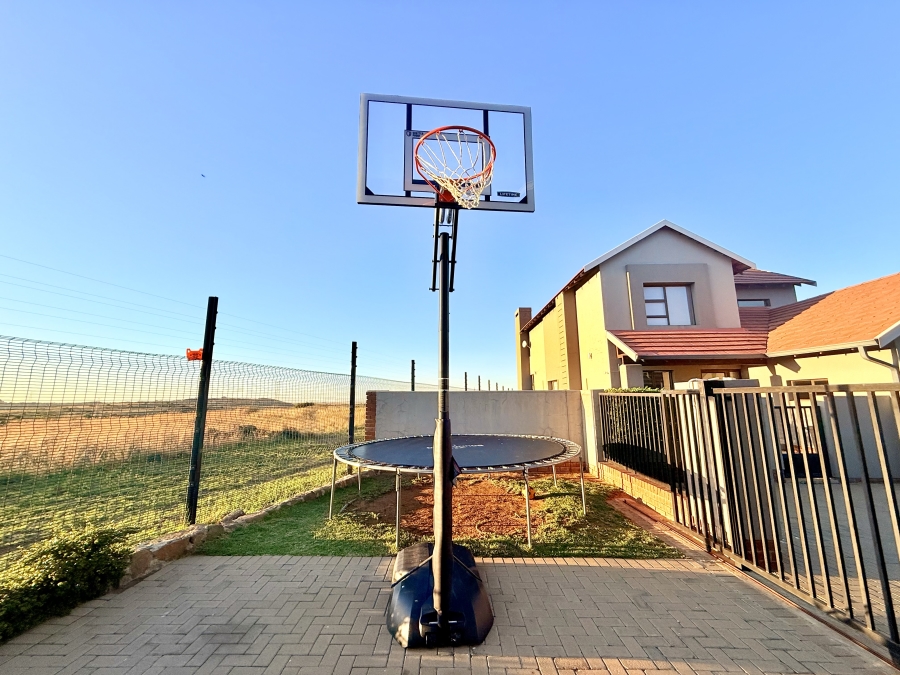 4 Bedroom Property for Sale in Wild Olive Estate Free State